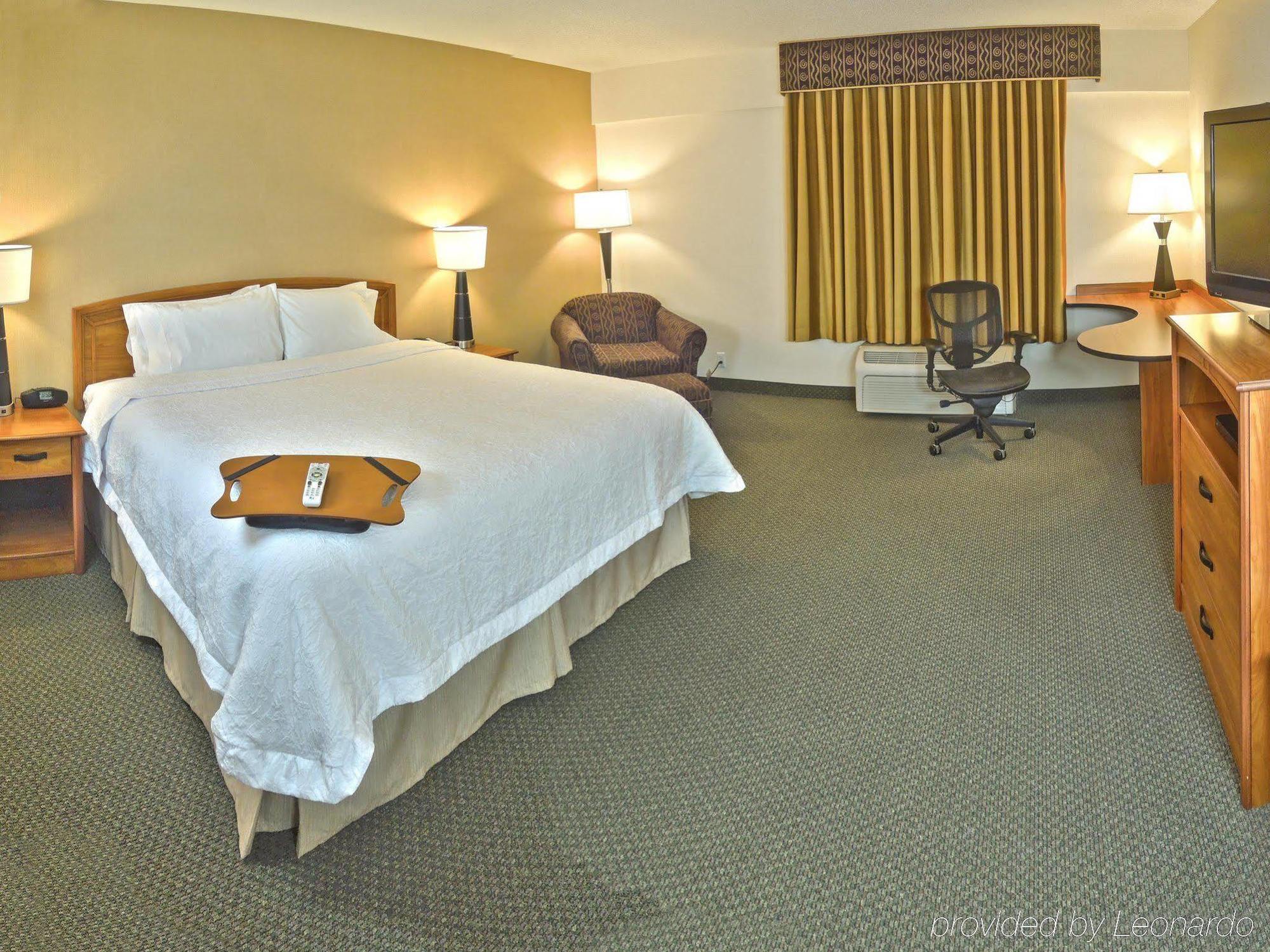 Hampton Inn Tooele Bagian luar foto